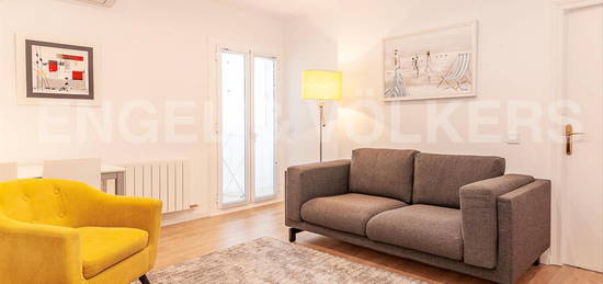 Apartamento de alquiler en La Nova Esquerra de l'Eixample