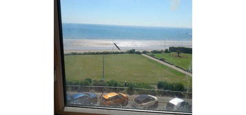 Flat to rent in St. Annes Road, Bridlington YO15