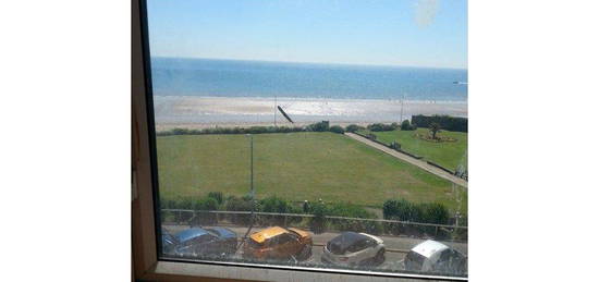 Flat to rent in St. Annes Road, Bridlington YO15