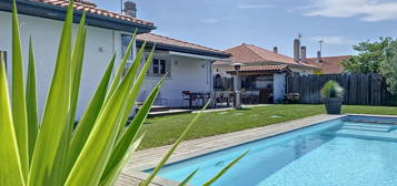 Montbrun maison T5 avec beau jardin et piscine