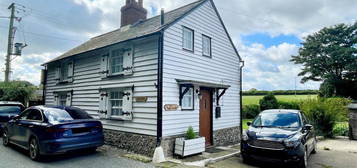 2 bedroom detached house for sale