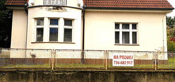 Prodej  rodinného domu 214 m², pozemek 1 100 m²