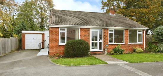 Bungalow for sale in Hillcrest Drive, Chandler's Ford, Eastleigh, Hampshire SO53