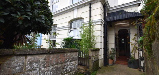 Flat to rent in Quarry Road, Hastings TN34