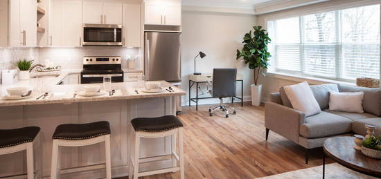 The Parkview at Polifly: In-Unit Washer & Dryer, Heat and Water Included, and Cat & Dog Friendly, Hackensack, NJ 07601