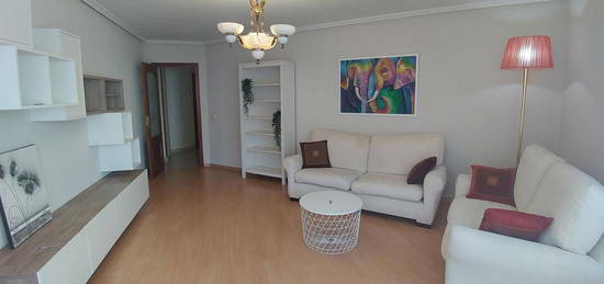 Apartamento de alquiler en Rúa Do Xeixo, O Milladoiro