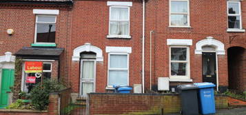 3 bedroom terraced house