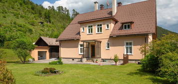 Idyllisches Landhaus mit Geschichte! Eine Immobilie mit Vergangenheit für Ihre Zukunft!