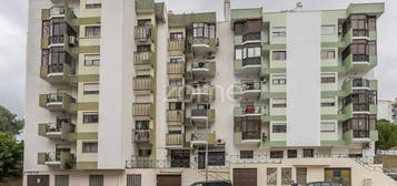 Apartamento T2 Laranjeiro/Feijó