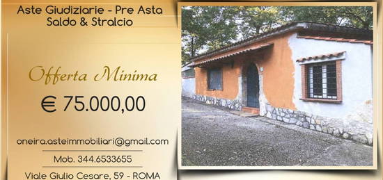 Villa all'asta via Pontina, Aprilia