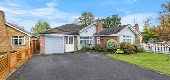 4 bedroom detached bungalow for sale