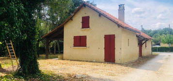 Maison dans endroit agréable