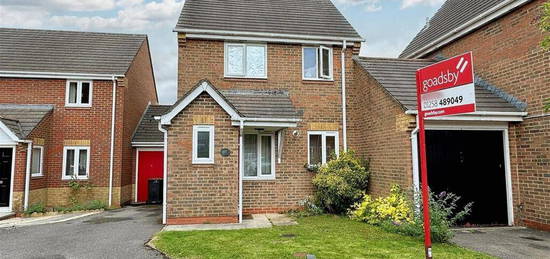 3 bedroom link detached house