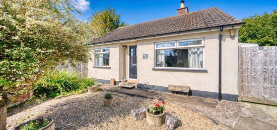 2 bedroom detached bungalow for sale