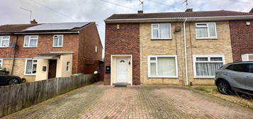 2 bedroom semi-detached house to rent