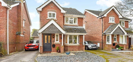 3 bed detached house for sale