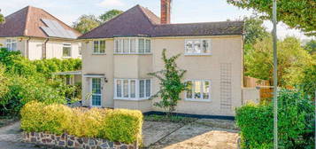 Detached house to rent in Beech Close, Hersham, Walton-On-Thames KT12