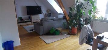 Die Wohnung kostet kalt 698 €
848 warm. - 80 m² - 3.0 Zi.
Keller, Schuppen und zwischenraumnutzung.