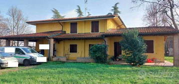 Villa a Borgo San Giacomo (BS).