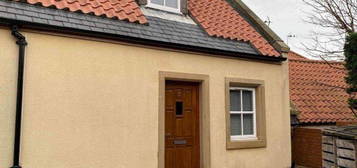 1 bedroom semi-detached house to rent