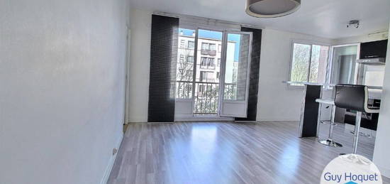 Appartement  à louer, 3 pièces, 2 chambres, 57 m²