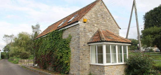 2 bedroom detached house for sale