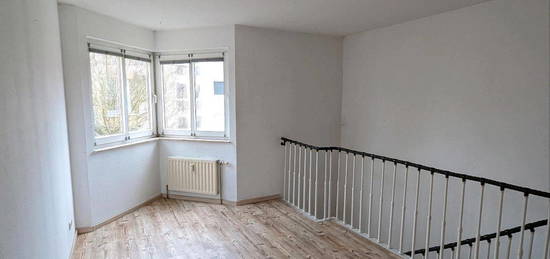 2-Zi Maisonette Wohnung am Schillerplatz + Tiefgarage