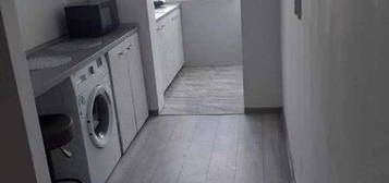 Inchiriez apartament cu o camera