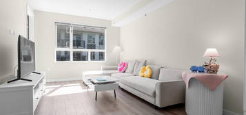 9233 Odlin Rd #315, Richmond, BC V6X 0V4