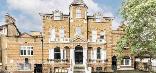 Flat for sale in Leigham Court Road, London SW16