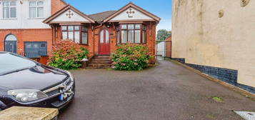 2 bed detached bungalow for sale