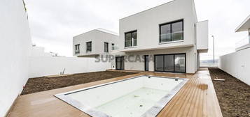 Moradia T5 com Piscina |Loures |Lisboa