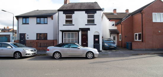 Detached house to rent in Church Street, Ruddington, Nottingham NG11