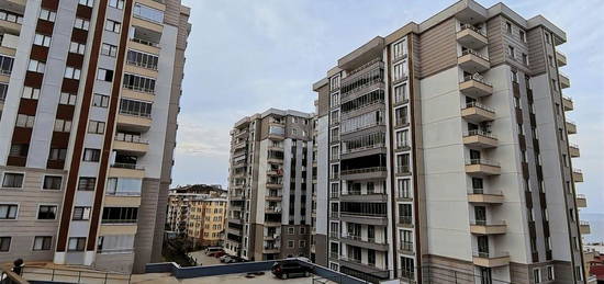 EMLAK61'DEN YOMRA HALİÇPARK SİTESİNDE SATILIK 0 DAİRE