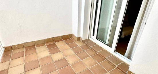 Apartamento de alquiler en Mar Tirreno, 54, Tarifa ciudad