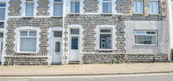 2 bedroom terraced house