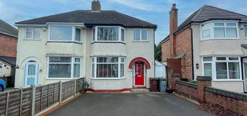 3 bed semi-detached house to rent