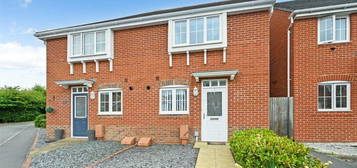 3 bedroom semi-detached house