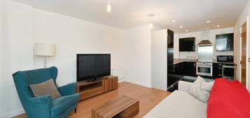 Flat to rent in 25 Barge Walk, Greewich, London SE10