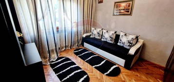 Apartament cu 2 camere de vanzare in zona 1 Mai