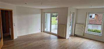 Neu renovierte 3-Zi.-Wohnung mit EBK in Altensteig-Spielberg