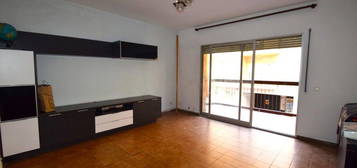 Piso en venta en calle d'Àngel Guimerà