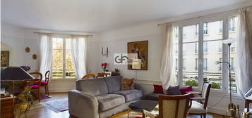 Appartement  à vendre, 3 pièces, 2 chambres, 75 m²