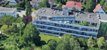 Top-Lage! 1-Zimmer-Wohnung nahe U1/U3 mit separater Küche und Balkon zum grünen Innenhof