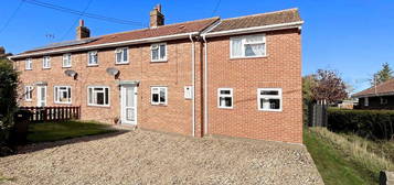 5 bedroom semi-detached house for sale