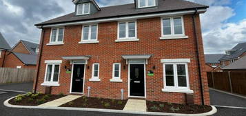 4 bedroom semi-detached house