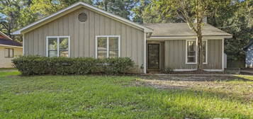 4151 Springdale Rd, Mobile, AL 36609