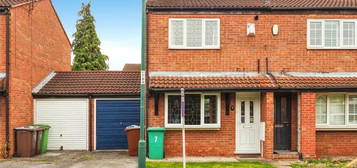 2 bedroom semi-detached house for sale