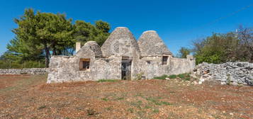 Baita Strada Chirulli Grande Snc, Martina Franca