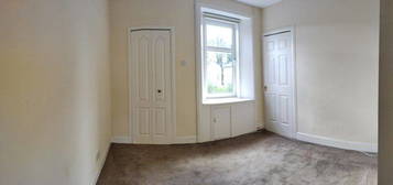 Flat to rent in Castle Street, Maybole KA19